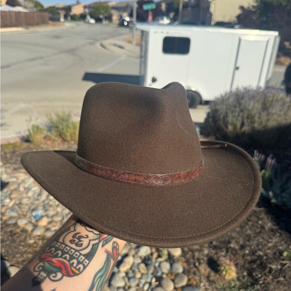 Indiana Jones Fedora in Brown with Leather Band with Logo